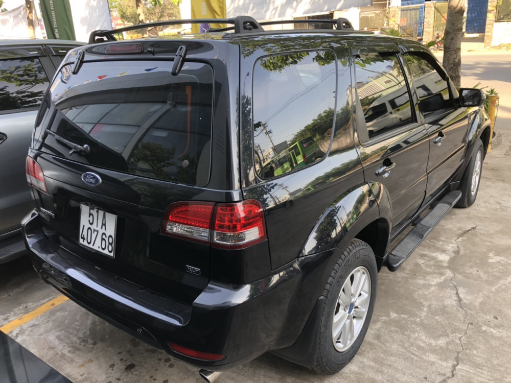 Ford Escape XLT 3