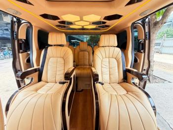 FORD TOURNEO LIMOUSINE 7 CHỖ KINGDOM 20211789454007198_1921776930109827517_g6942579171103842382_54fdcee0b73b6aeb39270ed1b0d0e1b7