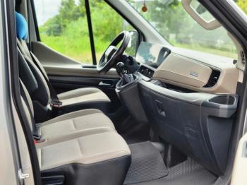 FORD TRANSIT PREMIUM 16C LƯỚT 6 VẠN 20251789701549465_1921776930109827517_g6942579171103842382_b96214c02a3329c8f3adde96d69ea757
