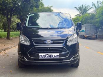 FORD TOURNEO TITANIUM 2019 ĐEN 555 TRIỆU