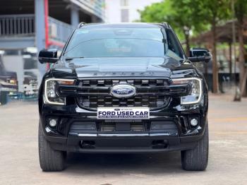 FORD EVEREST TITANIUM 2.0L NHẬP KHẨU 2024 LƯỚT 11.000KM