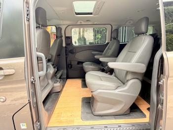 FORD TOURNEO TITANIUM 7 CHỖ SẢN XUẤT 2019z7569595935894_84678034f7caf0a77a5880b2ad4efd4c