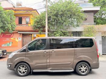 FORD TOURNEO TITANIUM 7 CHỖ SẢN XUẤT 2019z7569596144783_cc43556e732c7f2241daa2c4922914ee