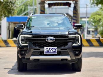 FORD RANGER WIDLTRAK 2 CẦU SỐ TỰ ĐỘNG 2025 MÀU ĐEN
